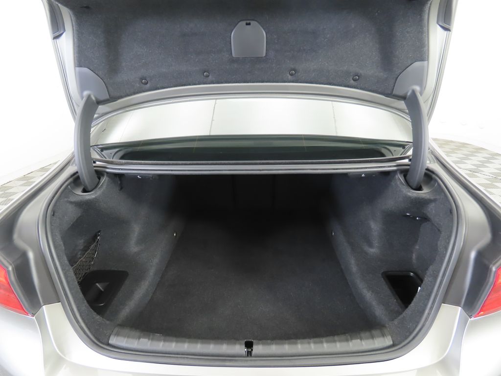 Thumbnail: 2018 BMW M5 - 27