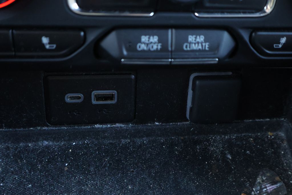 Thumbnail: 2023 Chevrolet Tahoe - 29