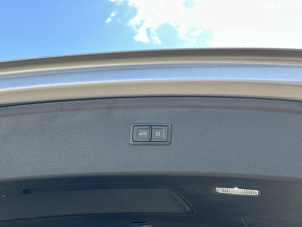 Thumbnail: 2023 Audi Q5 - 29