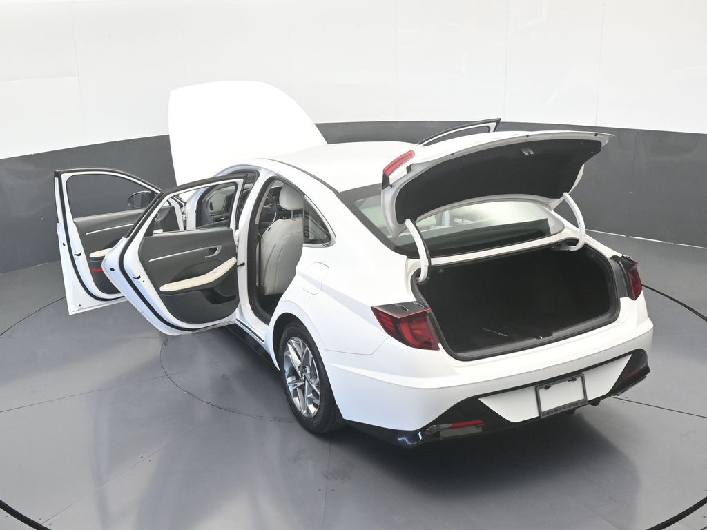 Used 2023 Serenity White Hyundai SEL image 65