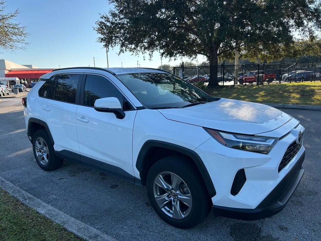 Thumbnail: 2022 Toyota RAV4 - 7
