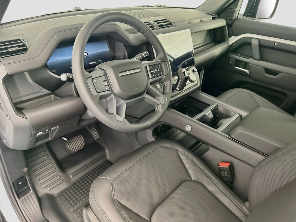 Thumbnail: 2026 Land Rover Defender - 9