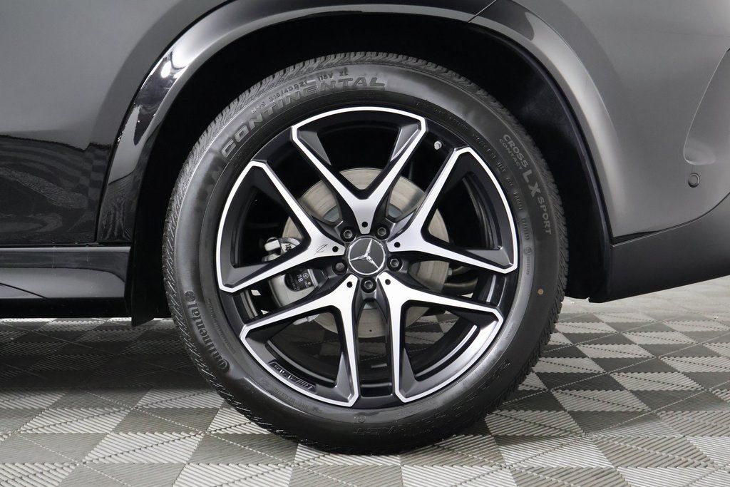 Thumbnail: 2026 Mercedes-Benz GLE - 10