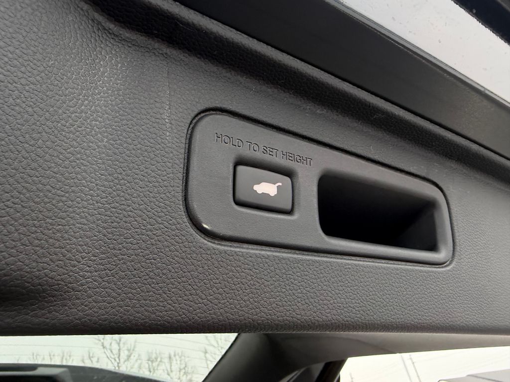 Thumbnail: 2026 Honda Pilot - 24