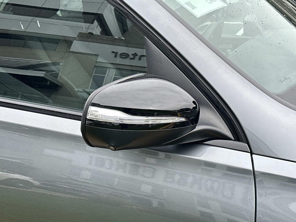 Thumbnail: 2024 Mercedes-Benz GLS - 18