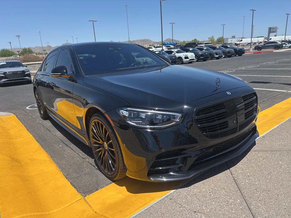 Thumbnail: 2021 Mercedes-Benz S-Class - 2