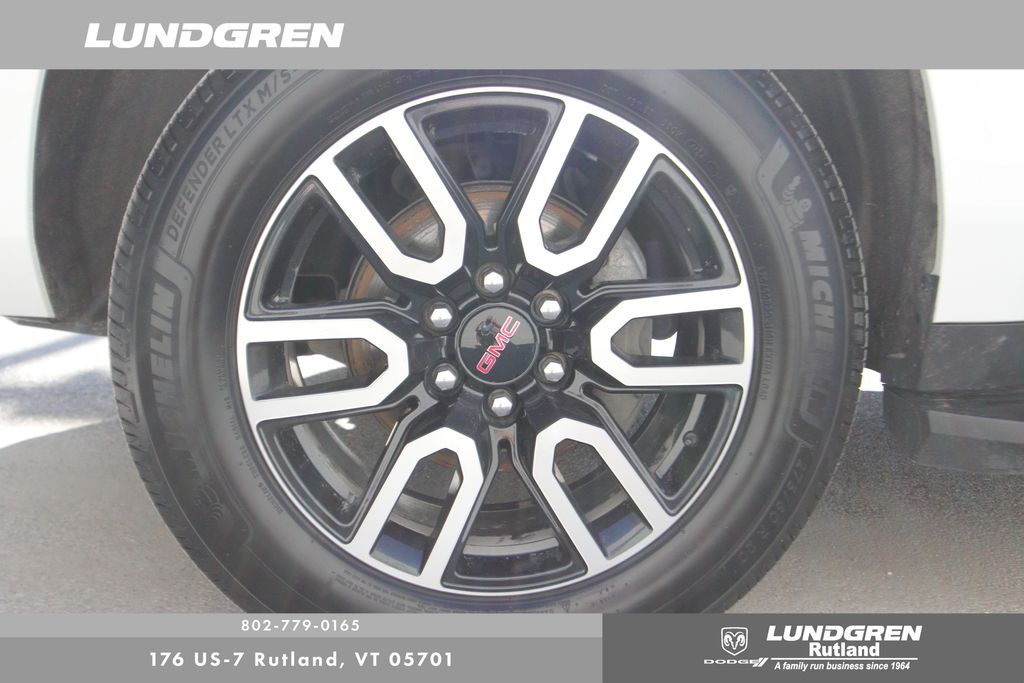 Used 2023 GMC Yukon XL SUV