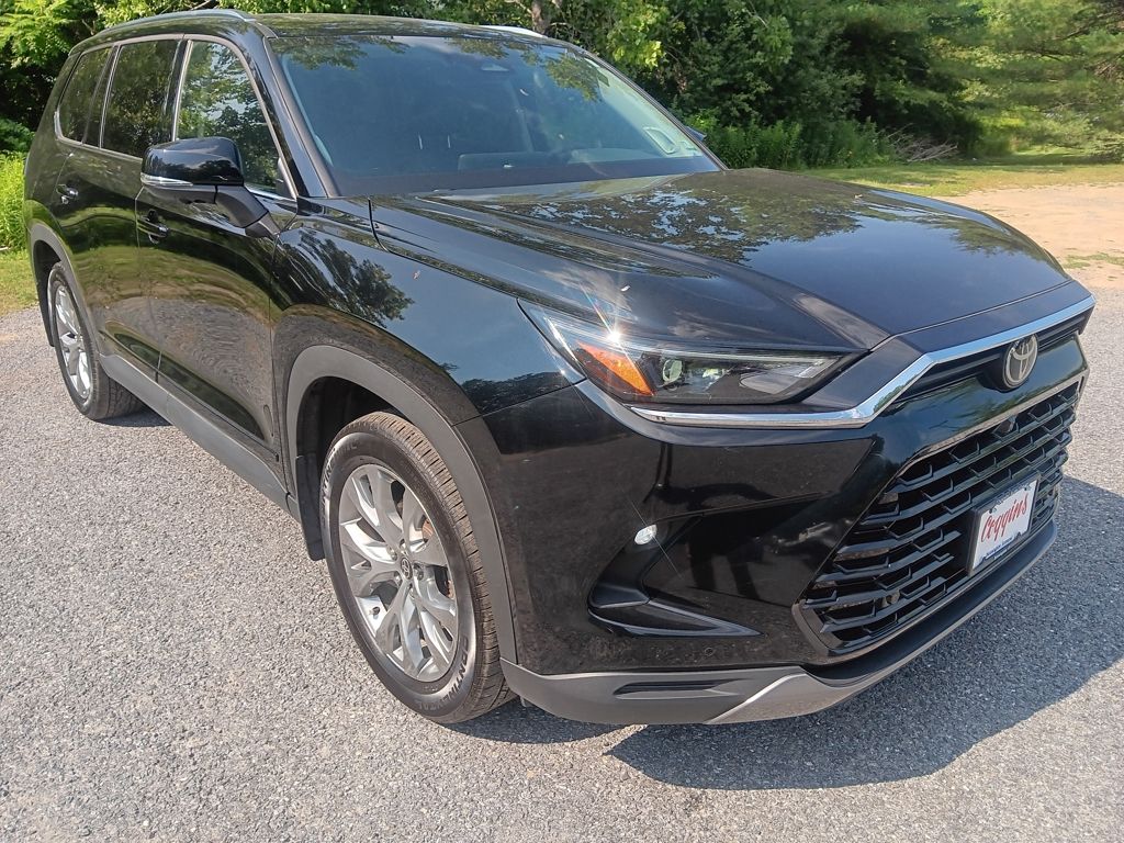 Used 2025 Toyota Grand Highlander SUV