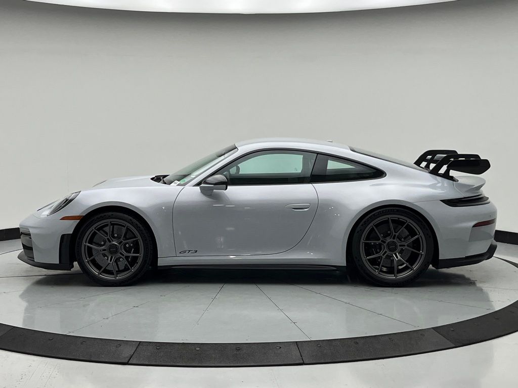 Thumbnail: 2026 Porsche 911 - 2