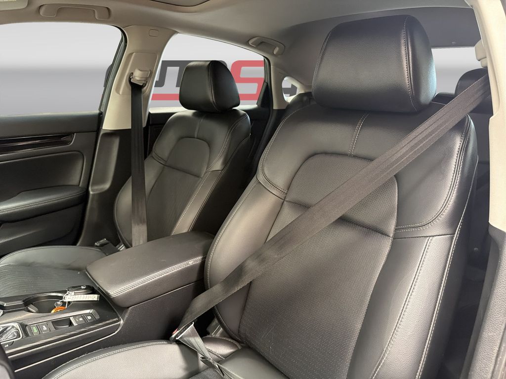 Used 2024 Gray Honda EX-L image 11