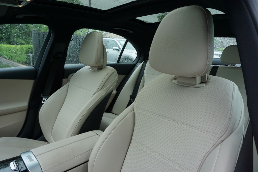 2022 Mercedes-Benz C-Class C 300 11