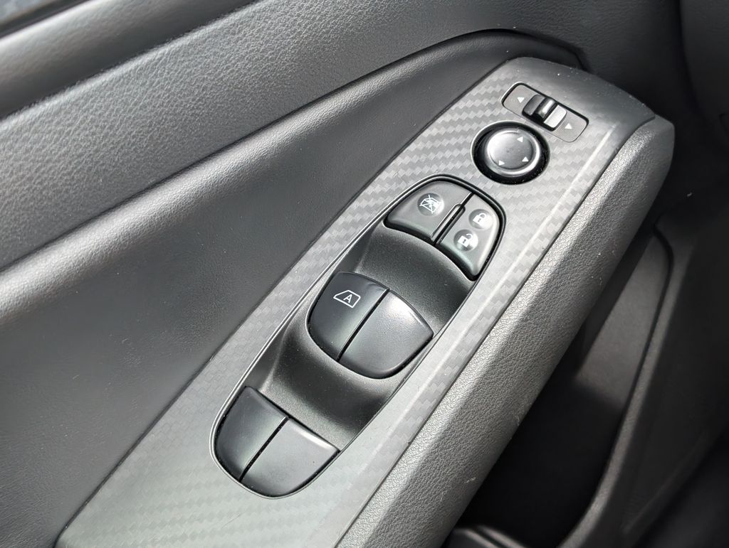 Used 2024 Nissan Altima Sedan
