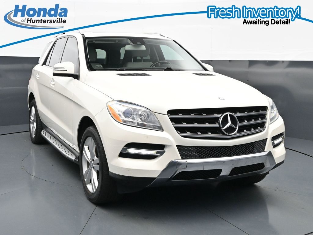 Polar White 2014 Mercedes-Benz M-Class SUV / Crossover All-Wheel Drive 7-Speed Automatic
