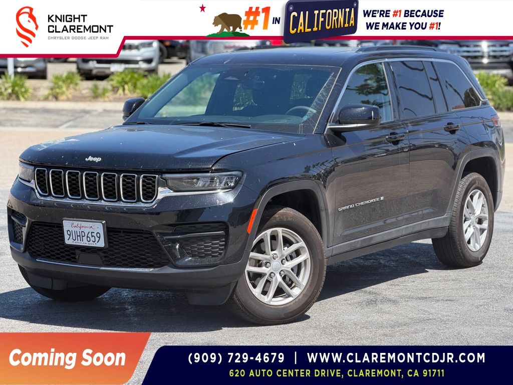 Diamond Black Crystal Pearlcoat 2025 Jeep Grand Cherokee Laredo 4WD SUV / Crossover Four-Wheel Drive 8-Speed Automatic
