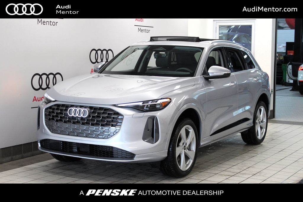 Thumbnail: 2026 Audi Q5 - 1