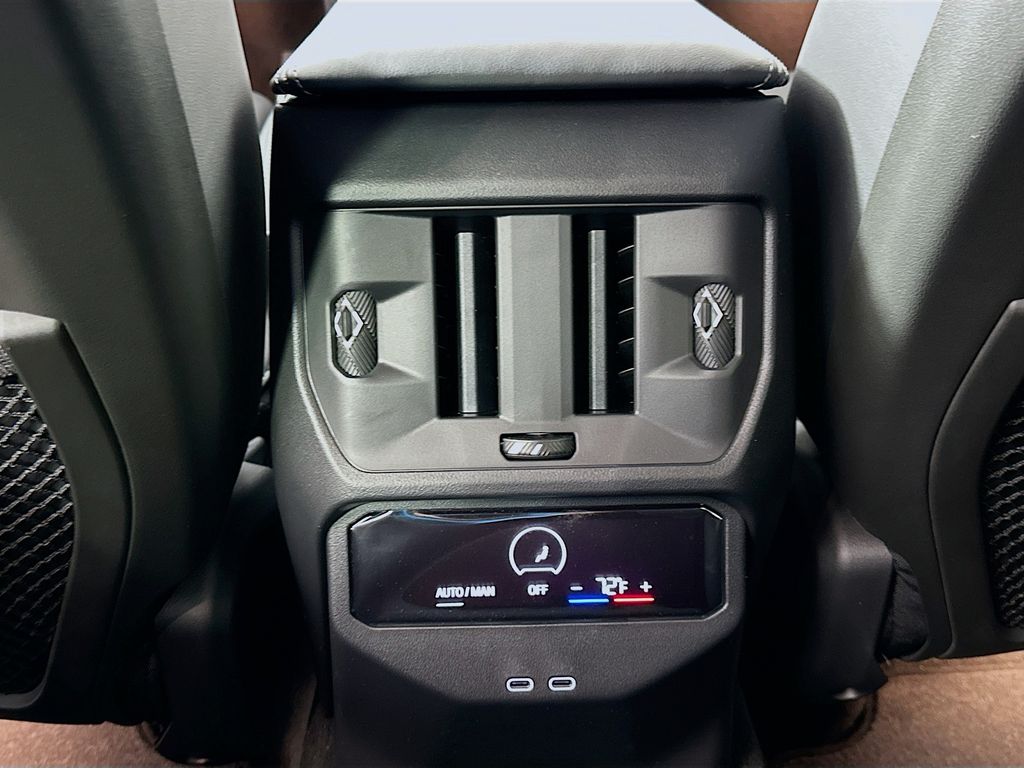 Thumbnail: 2026 BMW X3 - 18