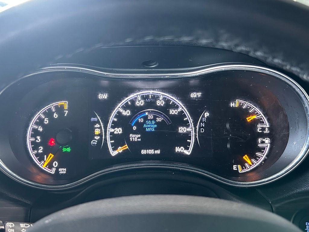 Used 2020 Bright White Clearcoat Jeep Altitude image 28