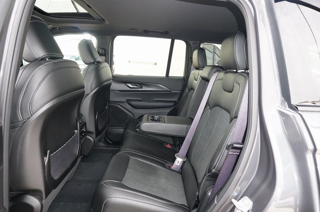 New Car 2025 Jeep Grand Cherokee  Altitude X For Sale Under $50,000 In Weatherford, Texas