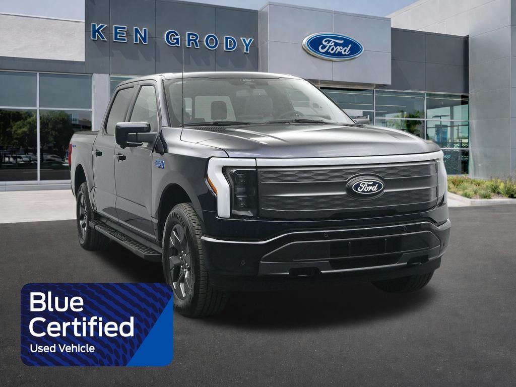 2025 Ford F-150 Lightning Lariat SuperCrew AWD