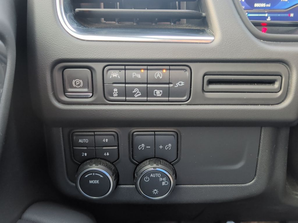 2022 Summit White Chevrolet Tahoe Z71 4X4 SUV