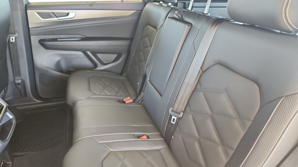 2026 Volkswagen Atlas Cross Sport