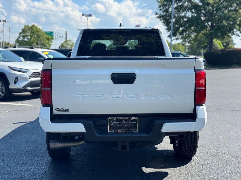 2025 Toyota Tacoma SR5 Double Cab photo 7