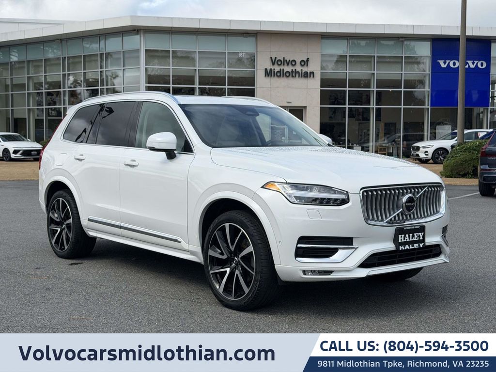 Crystal White Metallic 2023 Volvo XC90 SUV / Crossover All-Wheel Drive Automatic