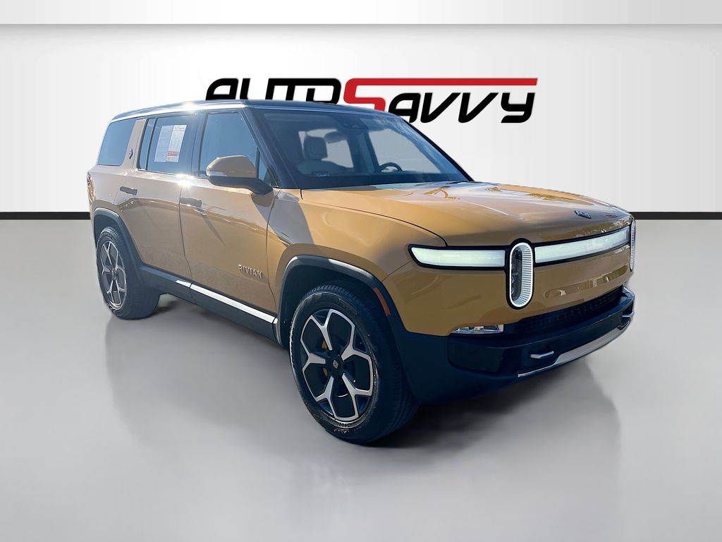 2023 Rivian R1S Adventure Quad-Motor Large Pack's photo