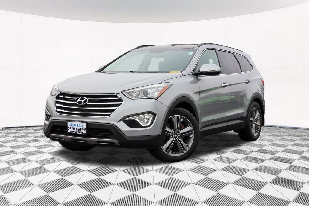 2015 Hyundai Santa Fe GLS 2