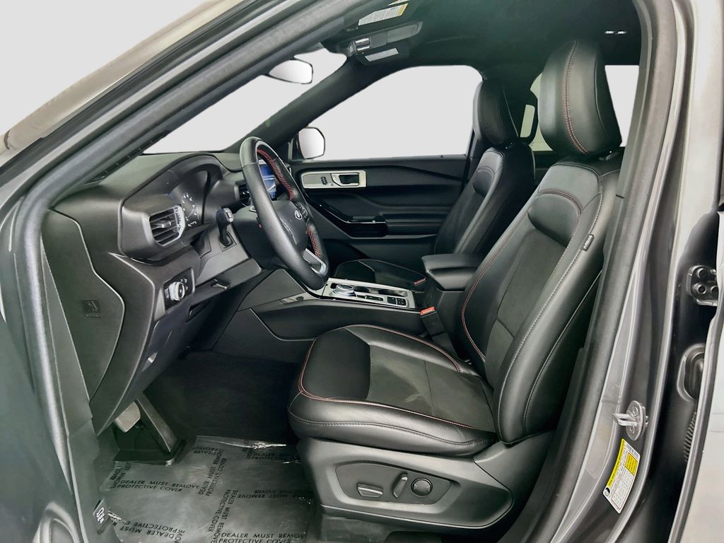 Thumbnail: 2023 Ford Explorer - 18
