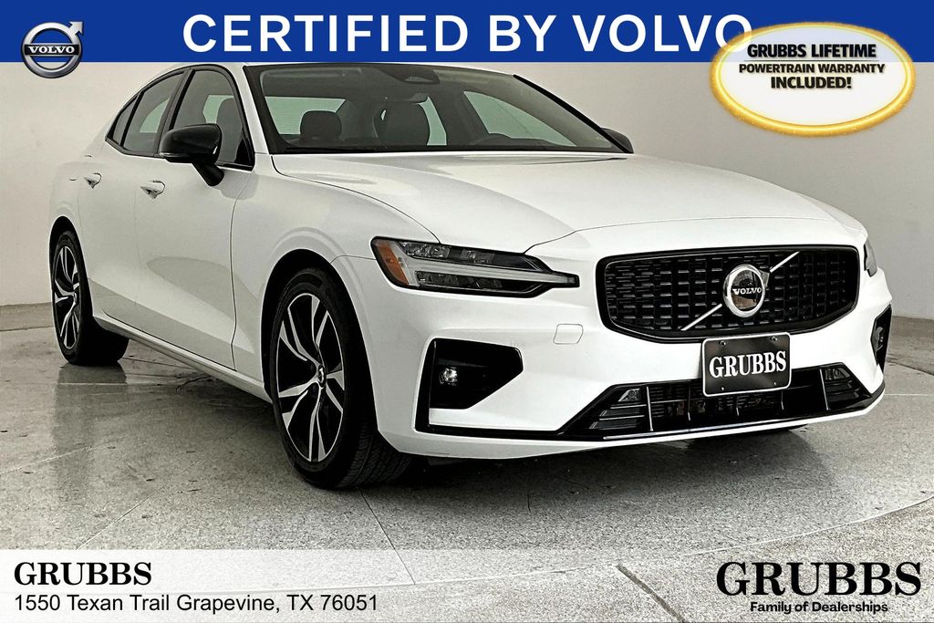 Crystal White Metallic 2024 Volvo S60 B5 Core Dark Theme FWD Sedan Front-Wheel Drive Automatic