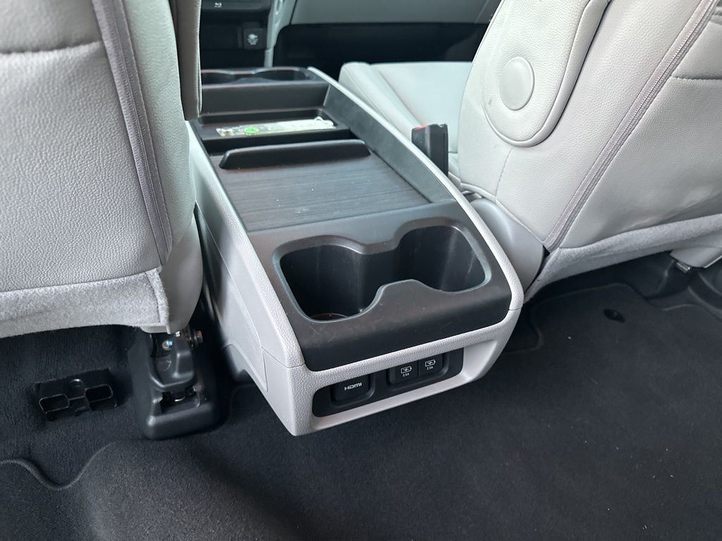 Used Car 2020 Honda Odyssey  Ex-l For Sale Under $30,000 In Austin, Texas