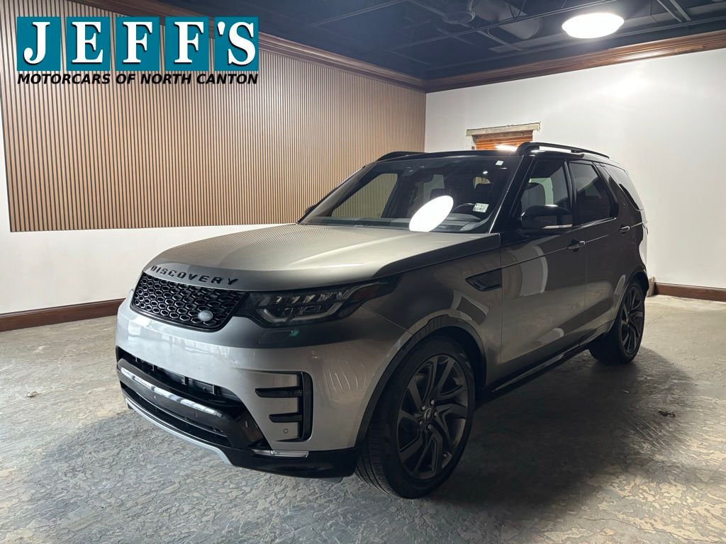 Silicon Silver Prem Met 2017 Land Rover Discovery HSE Luxury Td6 AWD SUV / Crossover All-Wheel Drive 8-Speed Automatic