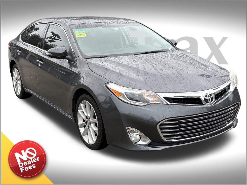 2013 Toyota Avalon XLE Touring's photo