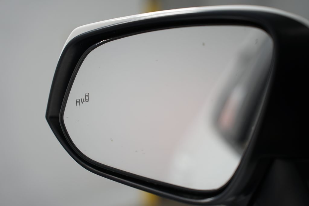 2020 Toyota RAV4 XLE 25