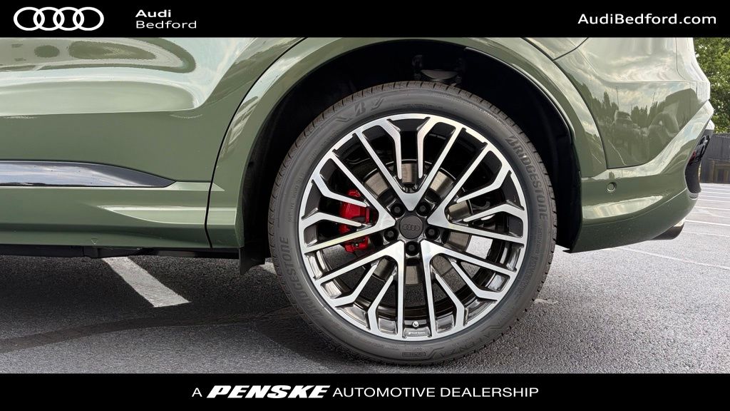 Thumbnail: 2026 Audi SQ5 - 11