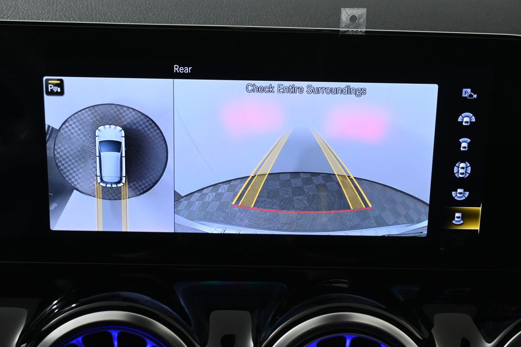 Thumbnail: 2023 Mercedes-Benz GLA - 24