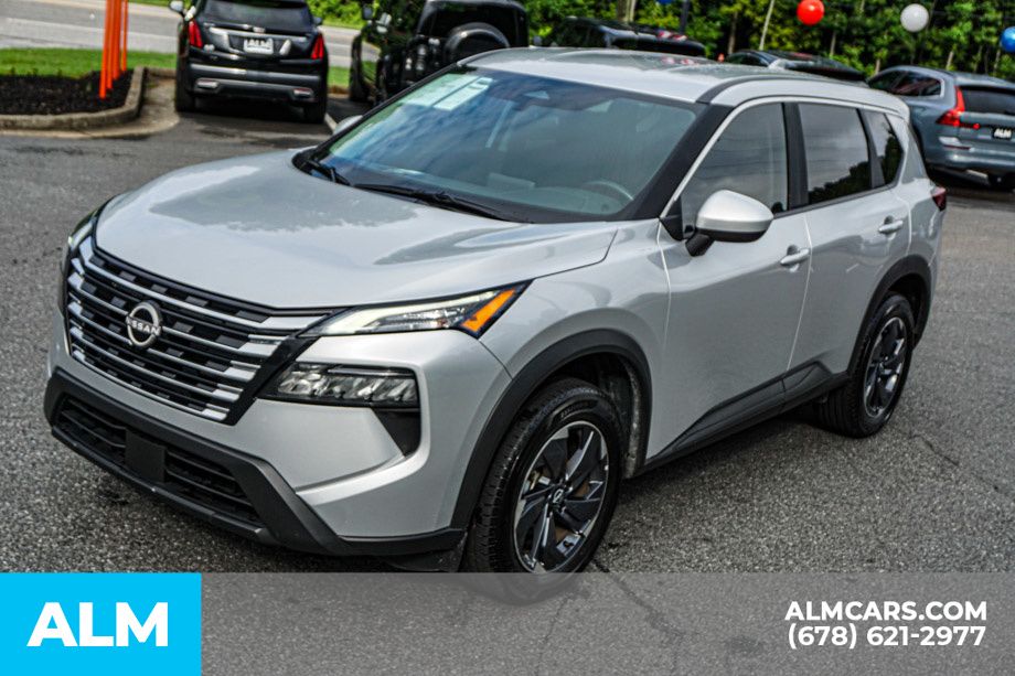 Used 2025 Silver Nissan SV image 14