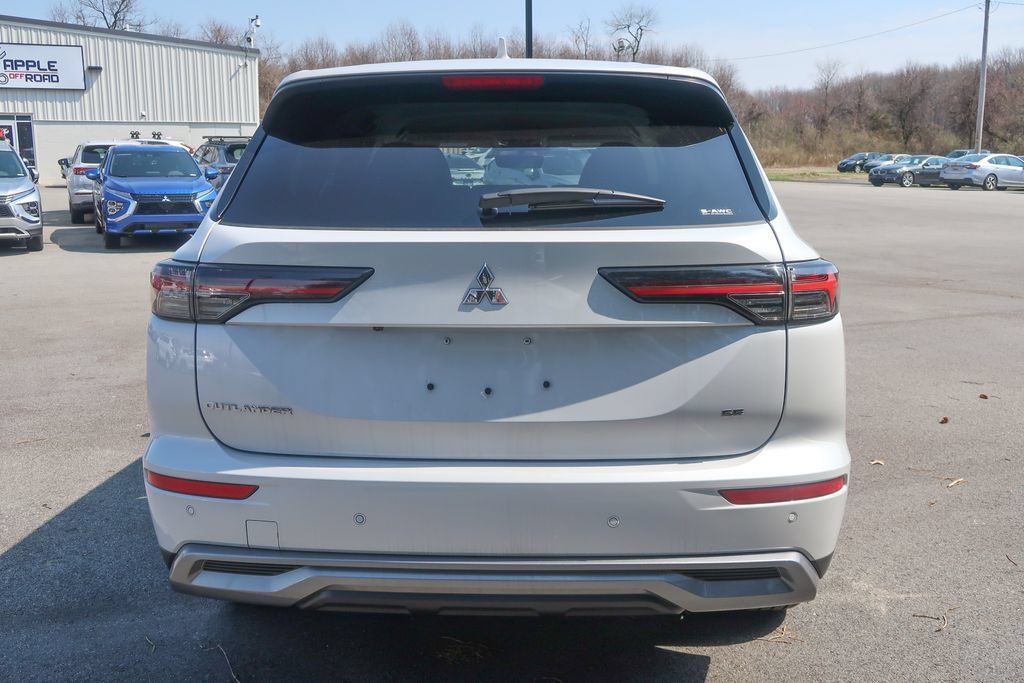 2026 Mitsubishi Outlander SE 2.5 S-AWC