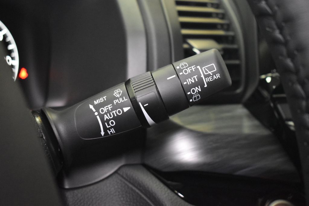 Thumbnail: 2026 Honda Odyssey - 18