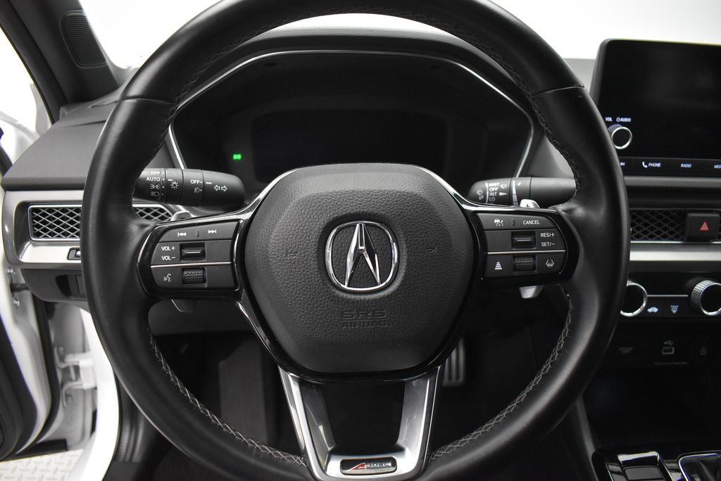 Thumbnail: 2023 Acura Integra - 17