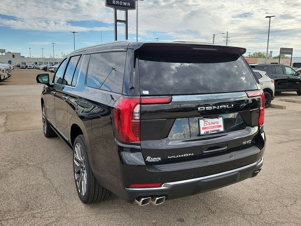 2026 GMC Yukon XL Denali Ultimate Black at Brown Buick GMC