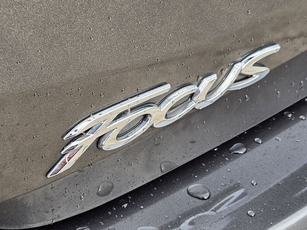 used 2015 Ford Focus car, priced at $6,494