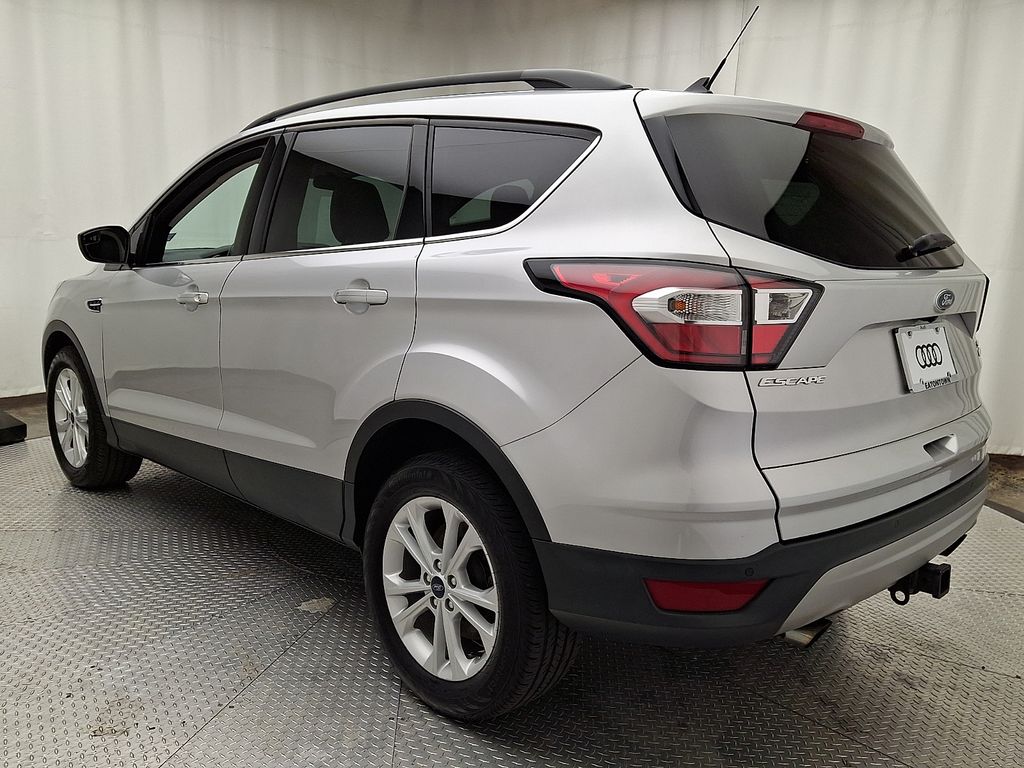 Thumbnail: 2018 Ford Escape - 6