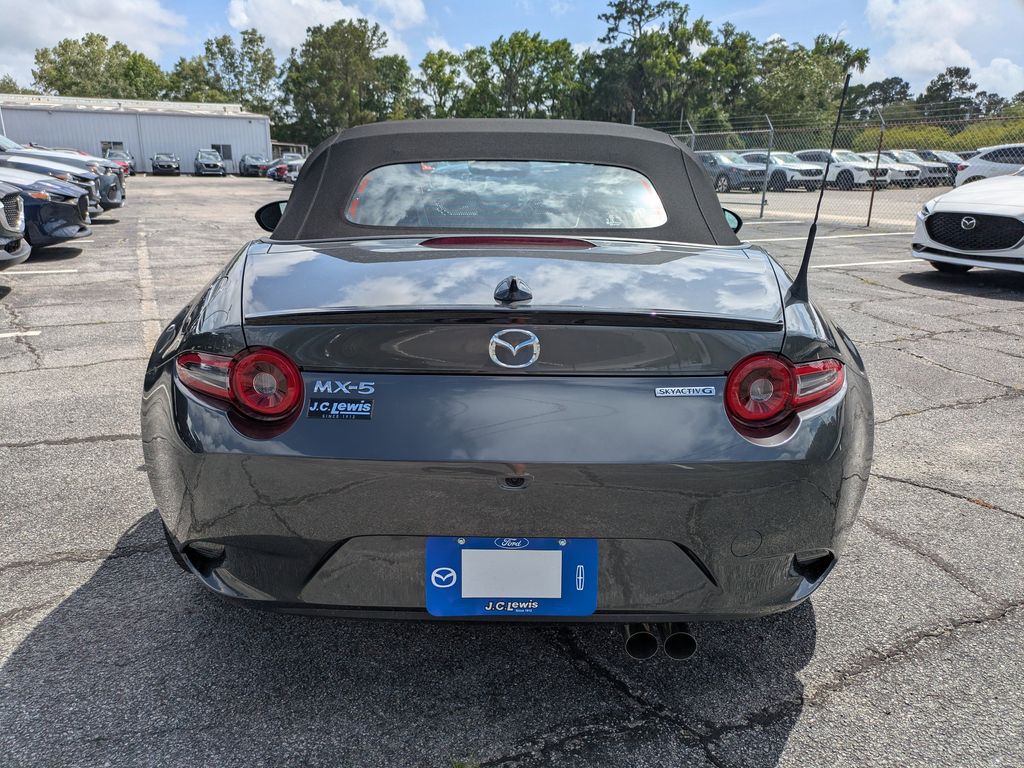 2026 Mazda MX-5 Miata Grand Touring