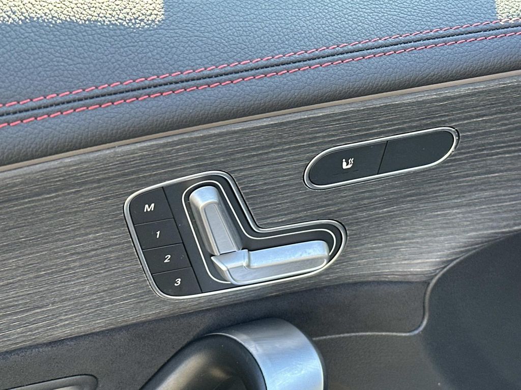 Thumbnail: 2022 Mercedes-Benz CLA - 29