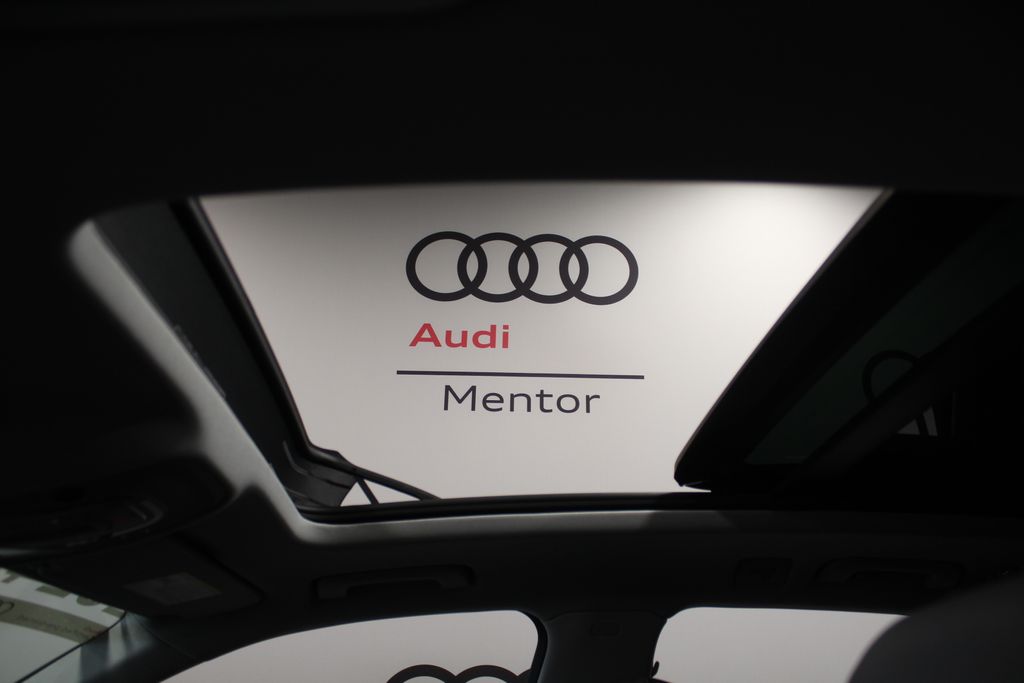 Thumbnail: 2024 Audi Q5 - 13