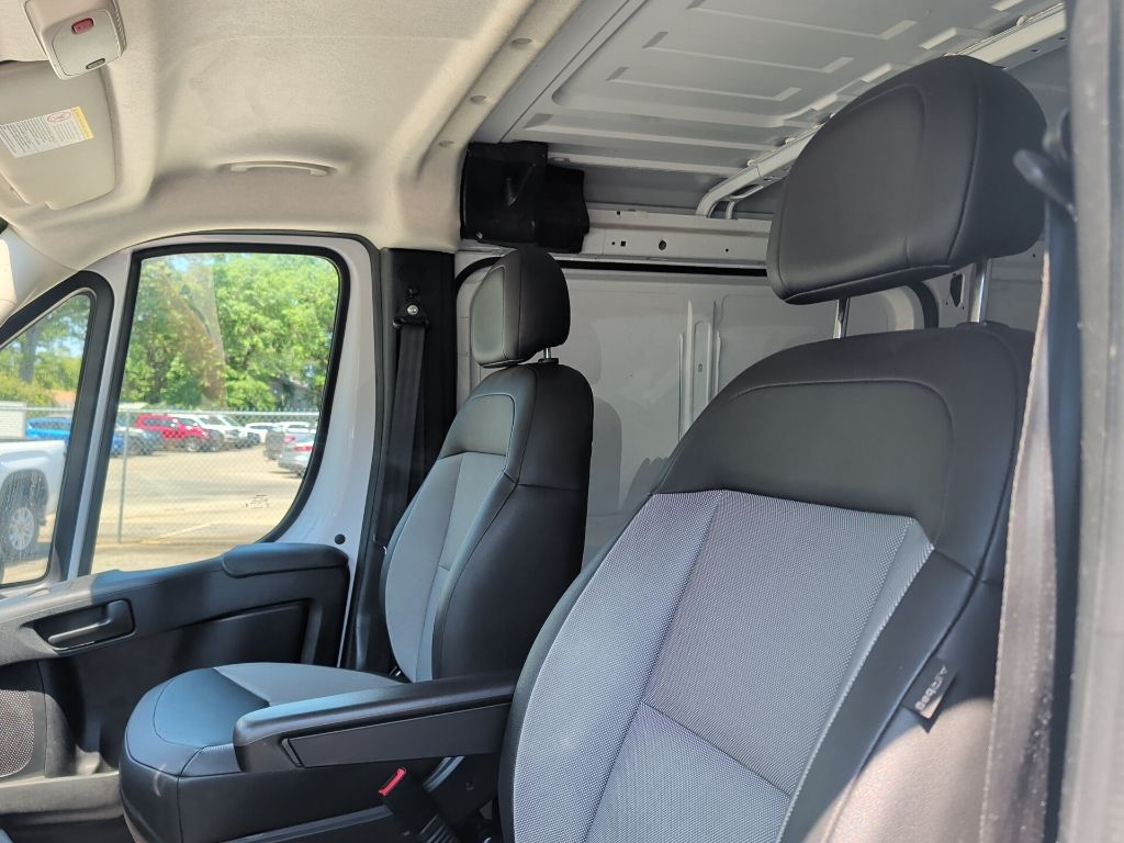 2025 Bright White Clearcoat Ram ProMaster 2500 Base FWD Van