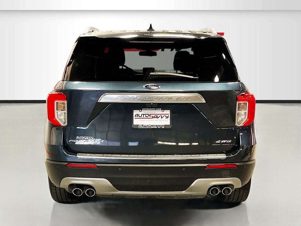 Used 2022 Blue Metallic Ford Platinum image 6
