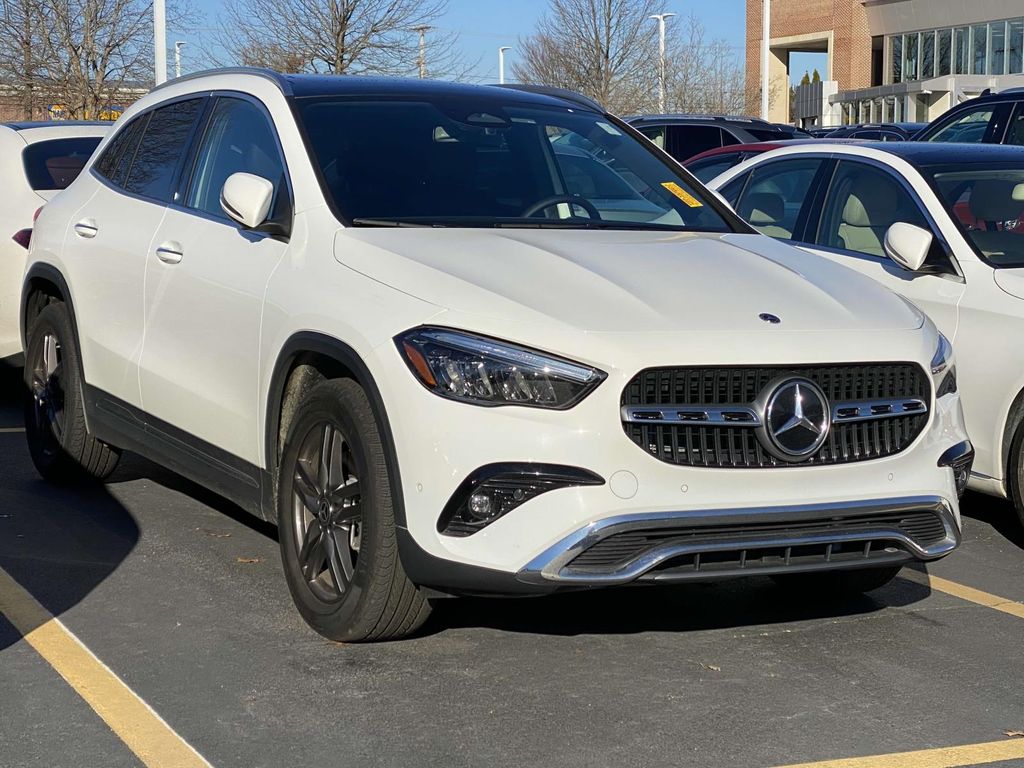 2025 Mercedes-Benz GLA 250 3